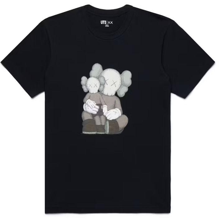 KAWS x Uniqlo UT Short Sleeve Graphic T-shirt (Asia Sizing) Black