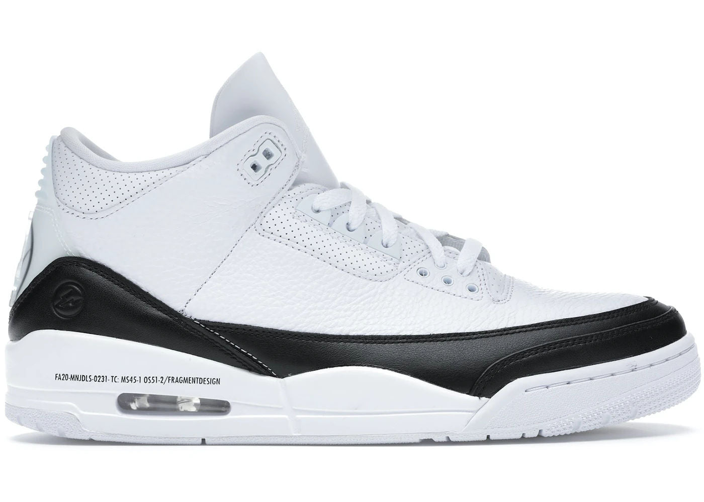 Jordan 3 Retro
Fragment