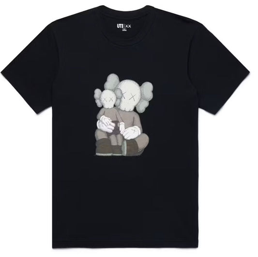 KAWS x Uniqlo UT Short Sleeve Graphic T-shirt (Asia Sizing) Black