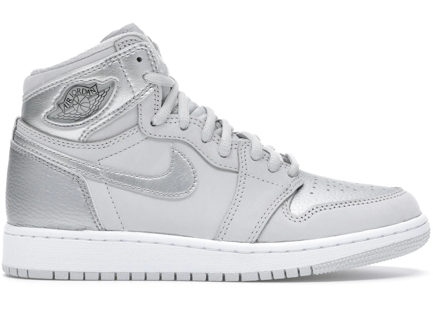 Jordan 1 Retro High
CO Japan Neutral Grey (GS)
